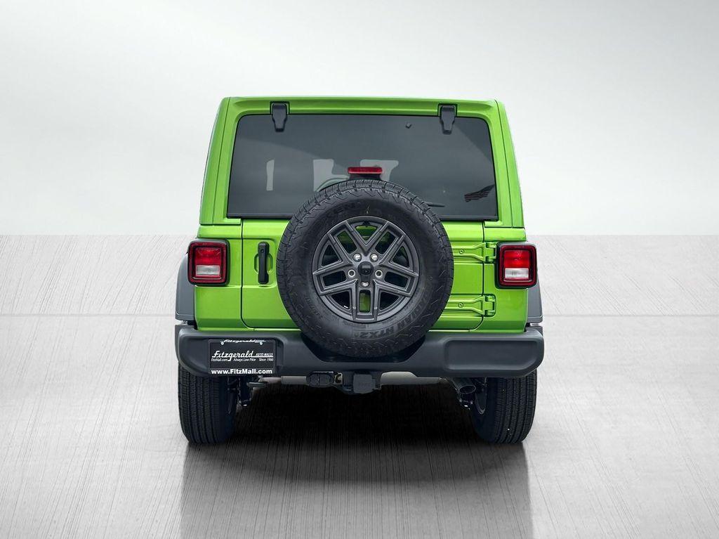 new 2025 Jeep Wrangler car, priced at $46,189