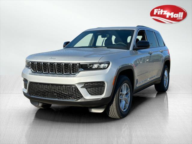 new 2025 Jeep Grand Cherokee car, priced at $39,878