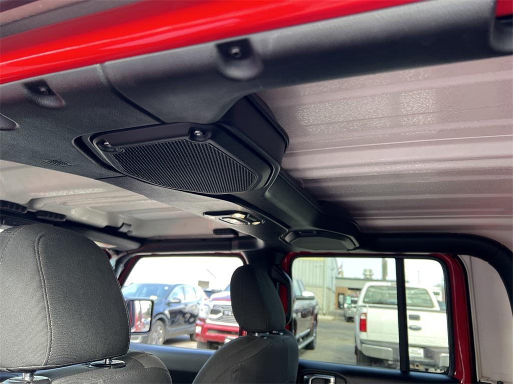 used 2023 Jeep Gladiator car, priced at $27,988