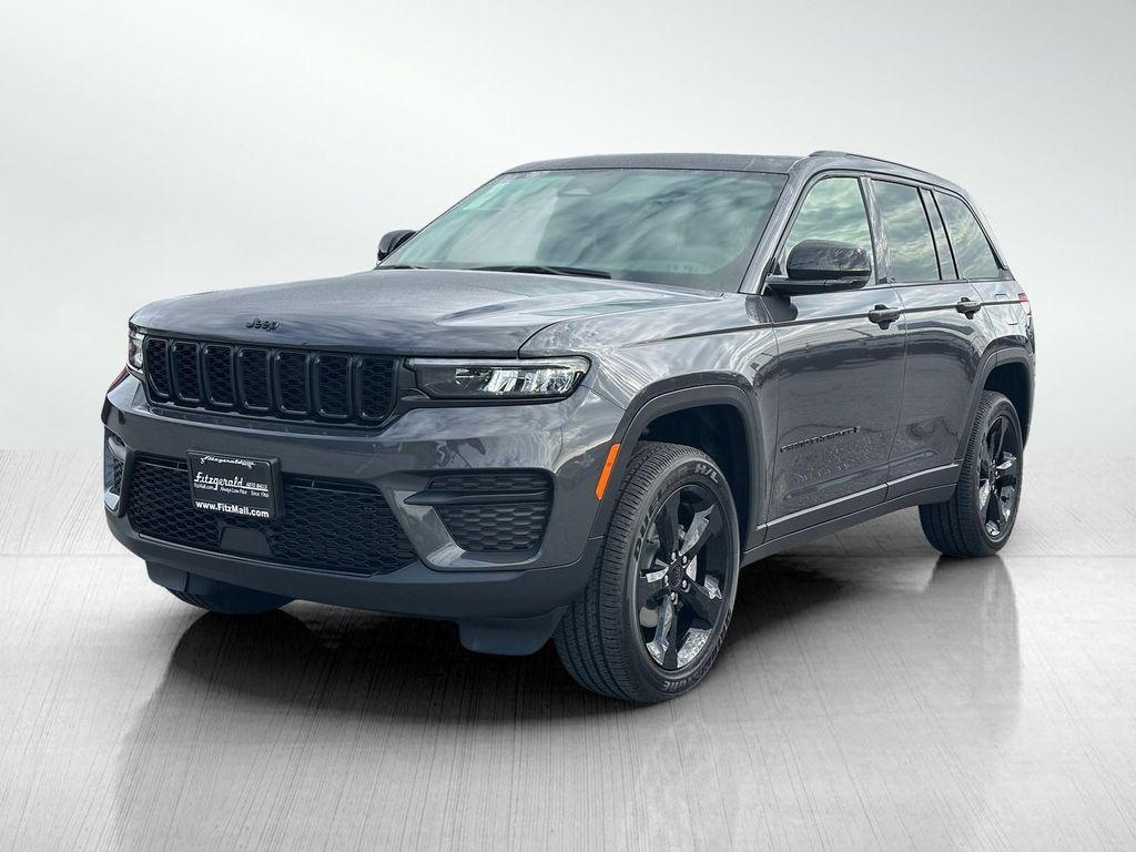 new 2025 Jeep Grand Cherokee car, priced at $42,434