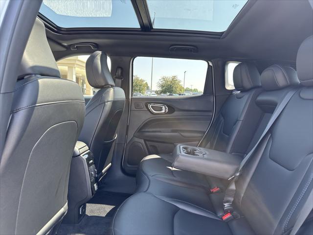 new 2025 Jeep Compass car, priced at $37,070
