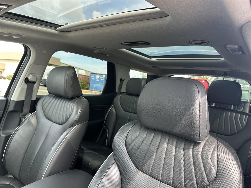 used 2024 Hyundai Palisade car, priced at $35,988