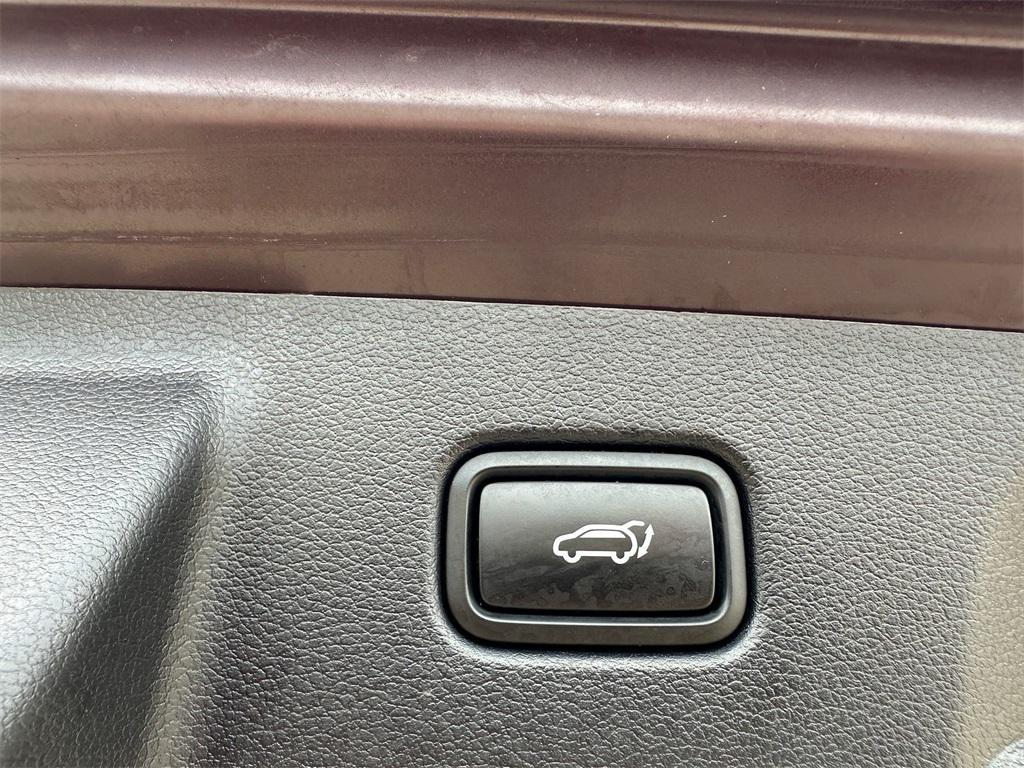 used 2024 Hyundai Palisade car, priced at $35,988