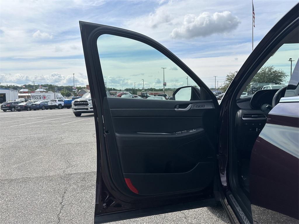 used 2024 Hyundai Palisade car, priced at $35,988