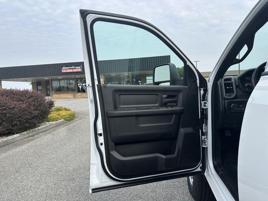 new 2025 Ram 2500 car, priced at $61,952
