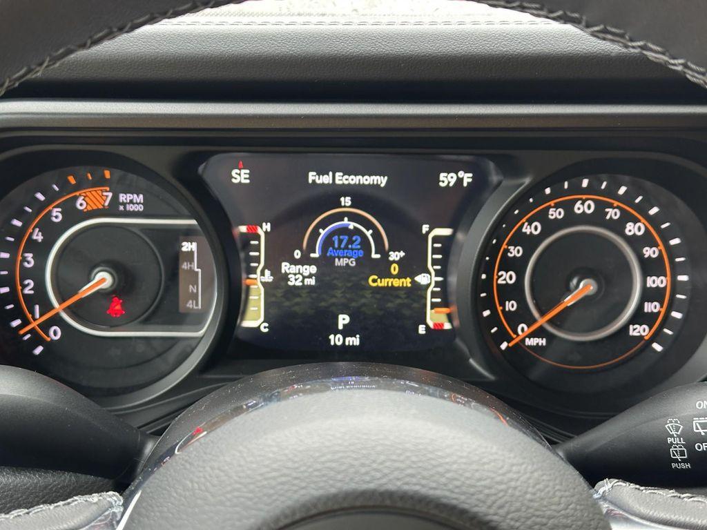 new 2025 Jeep Wrangler car, priced at $51,274