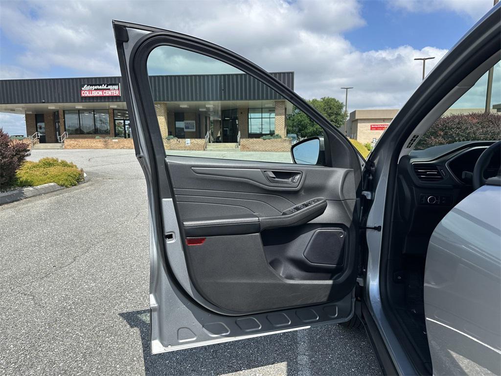 used 2024 Ford Escape car, priced at $22,988