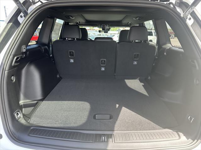 new 2025 Jeep Grand Cherokee car, priced at $48,579