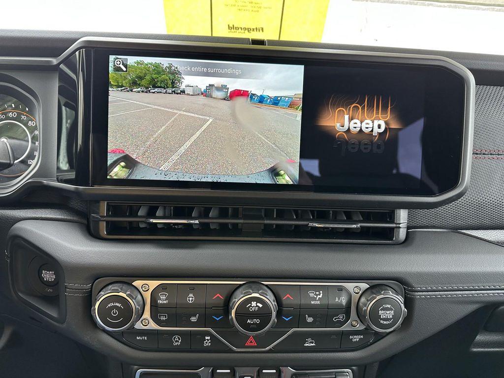 new 2025 Jeep Gladiator car, priced at $49,040