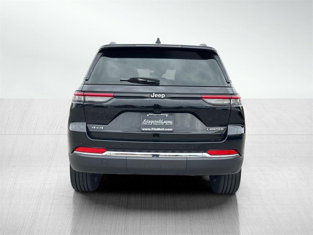 used 2022 Jeep Grand Cherokee car, priced at $30,988