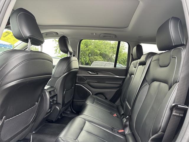 used 2022 Jeep Grand Cherokee car, priced at $32,988
