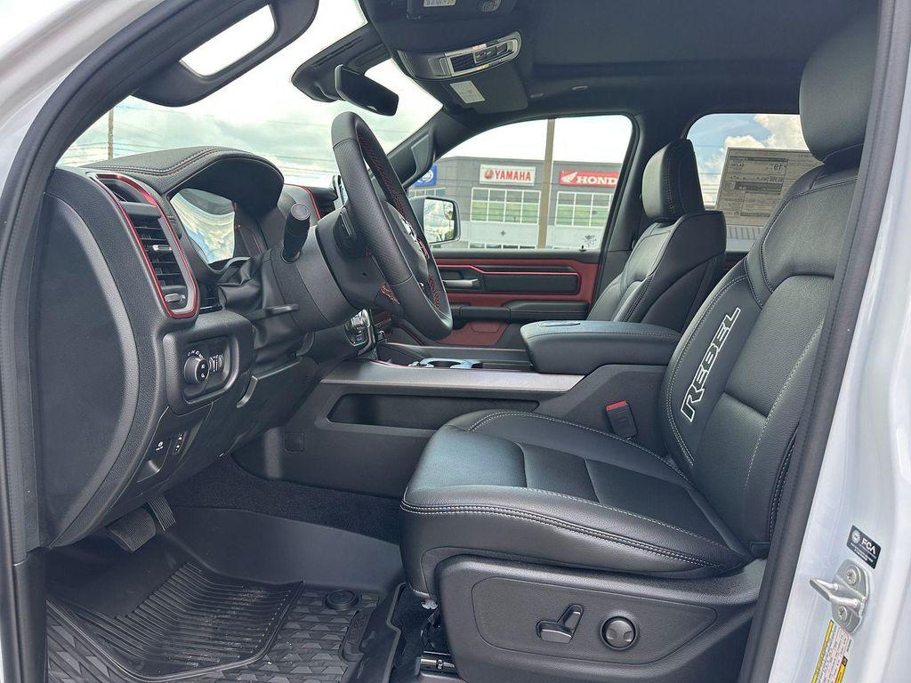 new 2025 Ram 1500 car, priced at $62,083