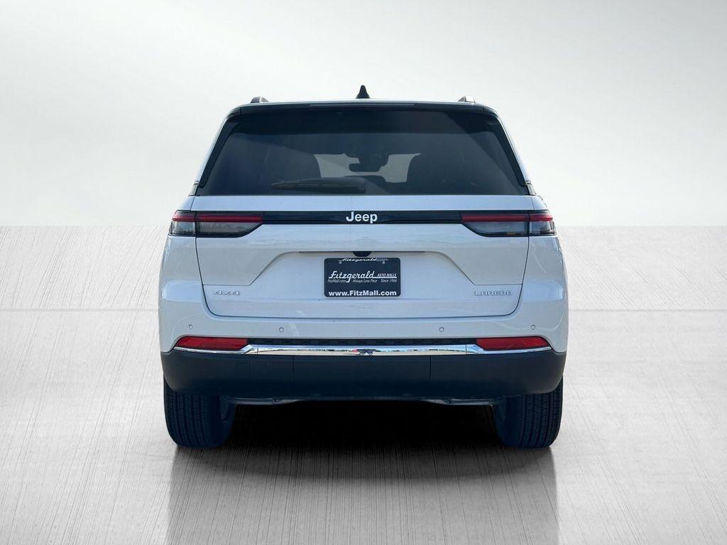 new 2025 Jeep Grand Cherokee car, priced at $37,242