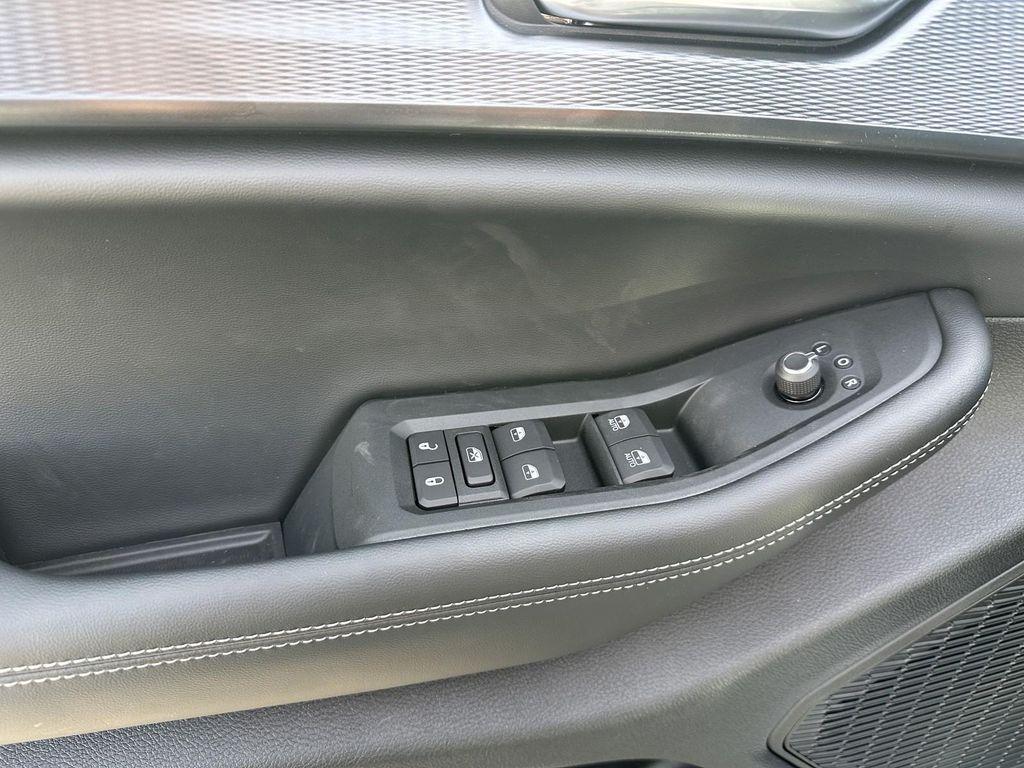 new 2025 Jeep Grand Cherokee car, priced at $37,242