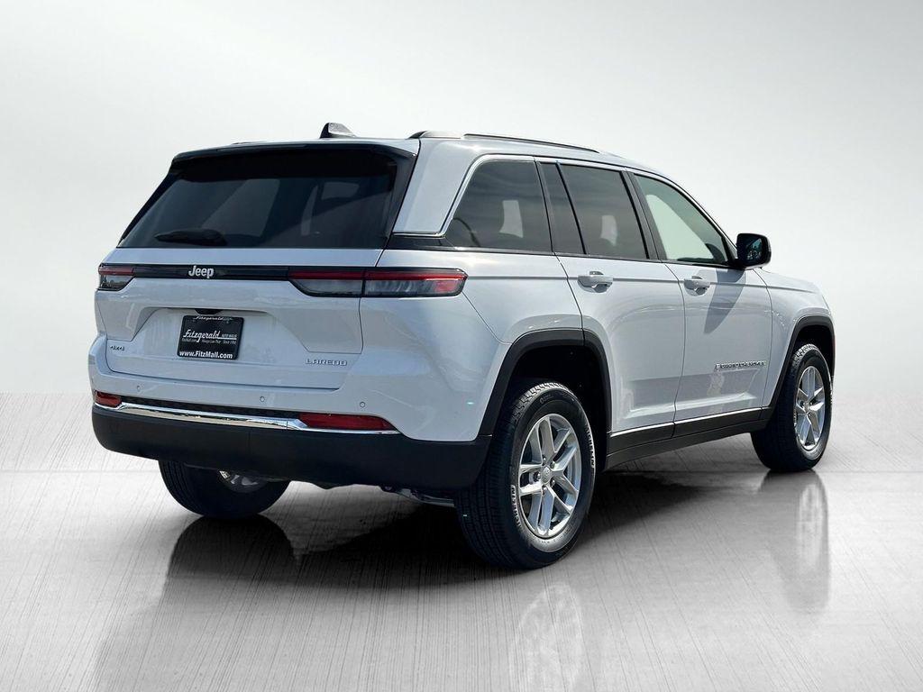 new 2025 Jeep Grand Cherokee car, priced at $37,242