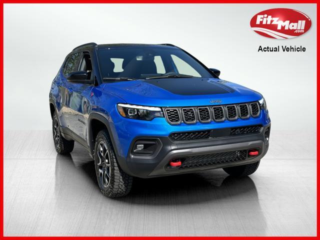 new 2024 Jeep Compass car, priced at $40,029