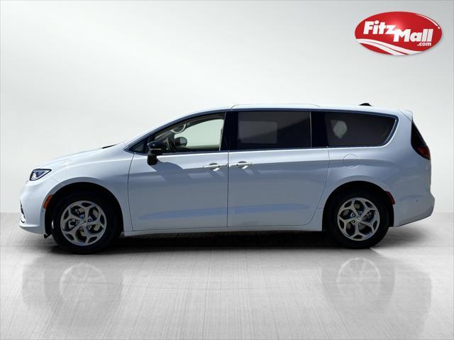 new 2024 Chrysler Pacifica car, priced at $51,677