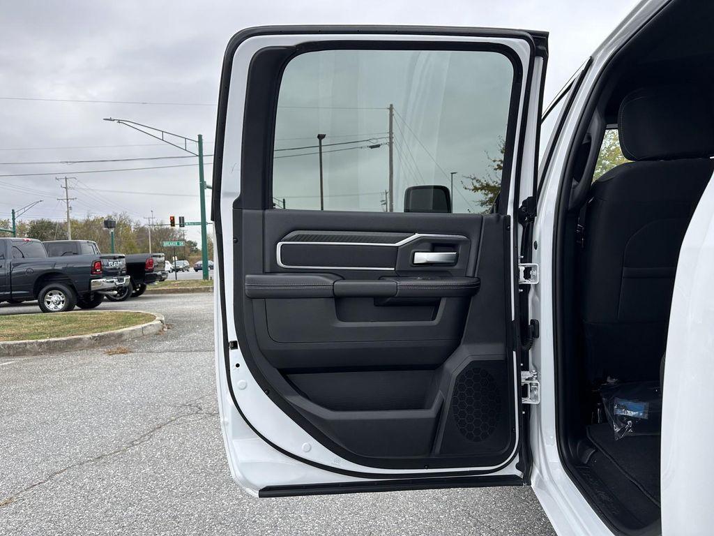 new 2025 Ram 2500 car, priced at $66,083