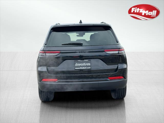 new 2025 Jeep Grand Cherokee car, priced at $43,564