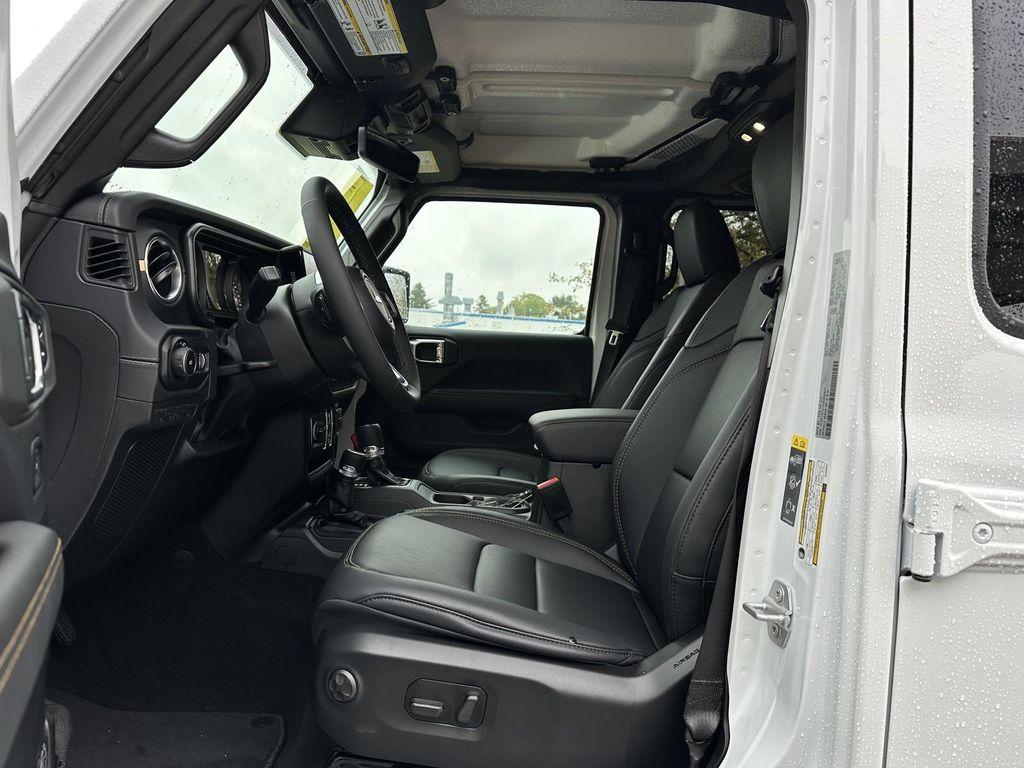 new 2025 Jeep Wrangler car, priced at $50,613