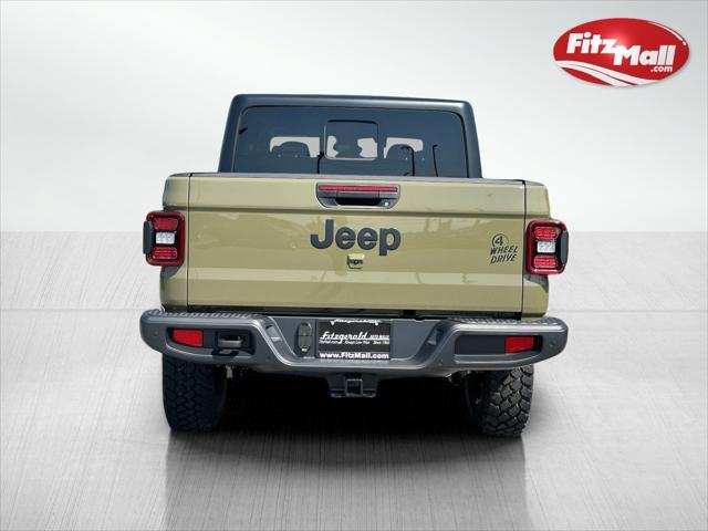new 2025 Jeep Gladiator car, priced at $47,881
