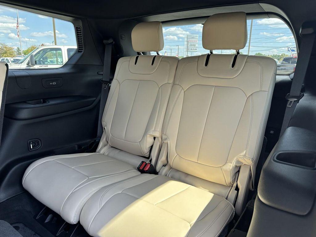 new 2025 Jeep Grand Cherokee L car, priced at $49,554