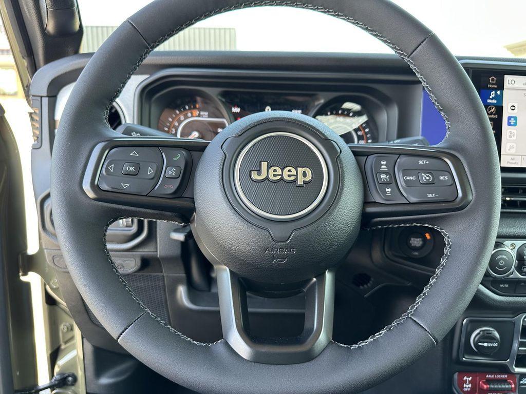 new 2025 Jeep Gladiator car, priced at $48,191