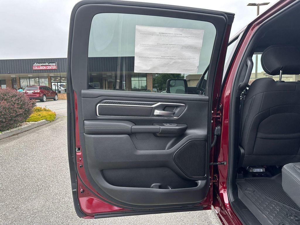 new 2025 Ram 1500 car, priced at $50,978