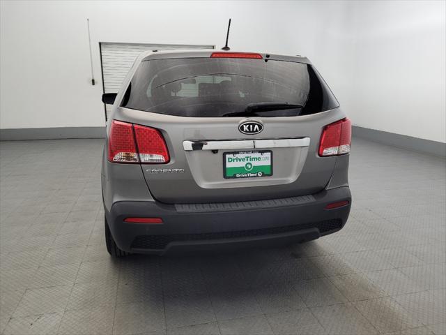 used 2013 Kia Sorento car, priced at $9,895