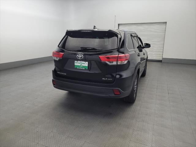 used 2019 Toyota Highlander car, priced at $26,995