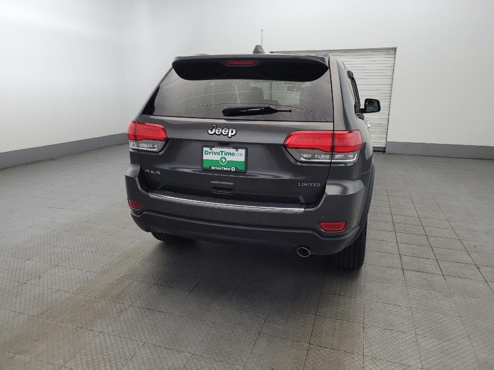 used 2018 Jeep Grand Cherokee car, priced at $17,595