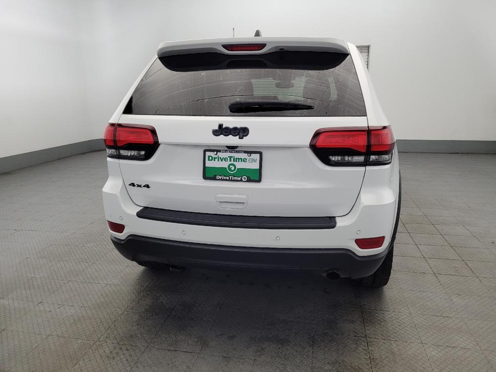 used 2018 Jeep Grand Cherokee car, priced at $20,895