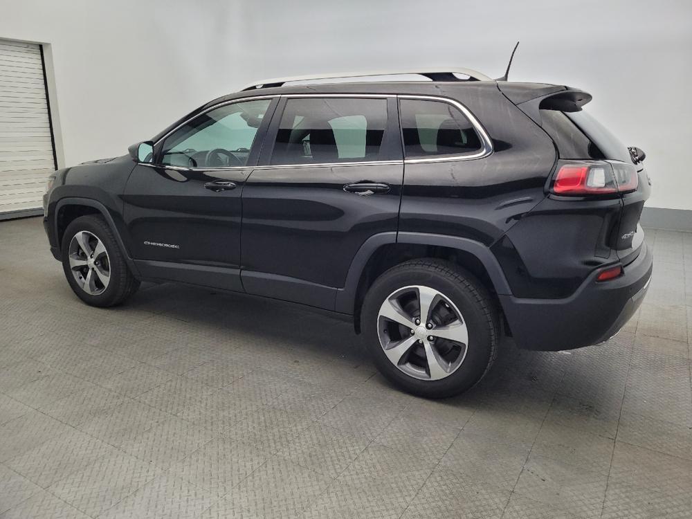 used 2019 Jeep Cherokee car, priced at $18,995