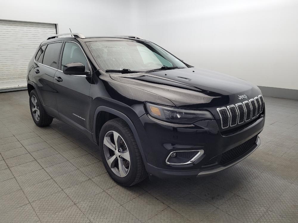 used 2019 Jeep Cherokee car, priced at $18,995