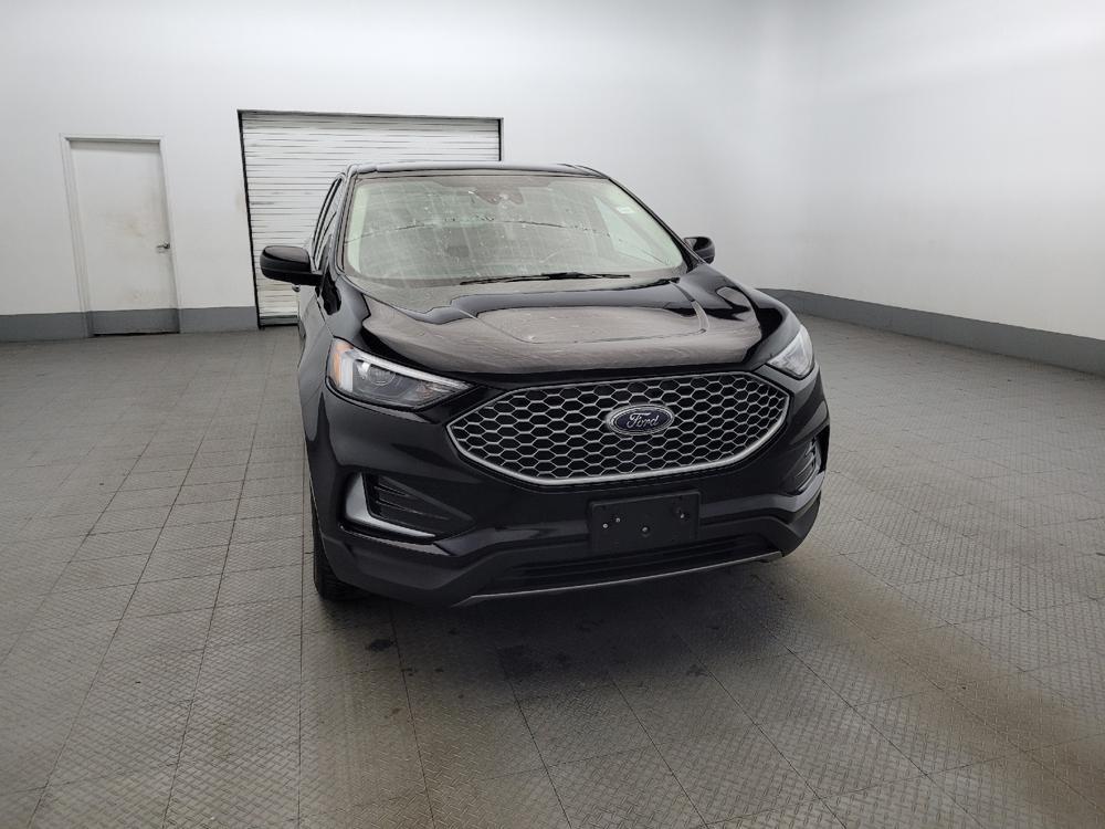 used 2024 Ford Edge car, priced at $23,995