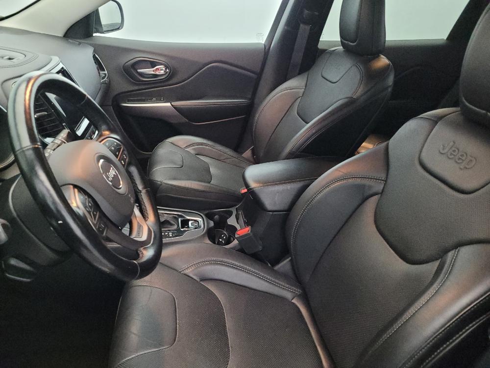 used 2021 Jeep Cherokee car, priced at $23,095