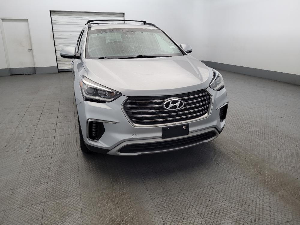 used 2018 Hyundai Santa Fe car, priced at $19,795