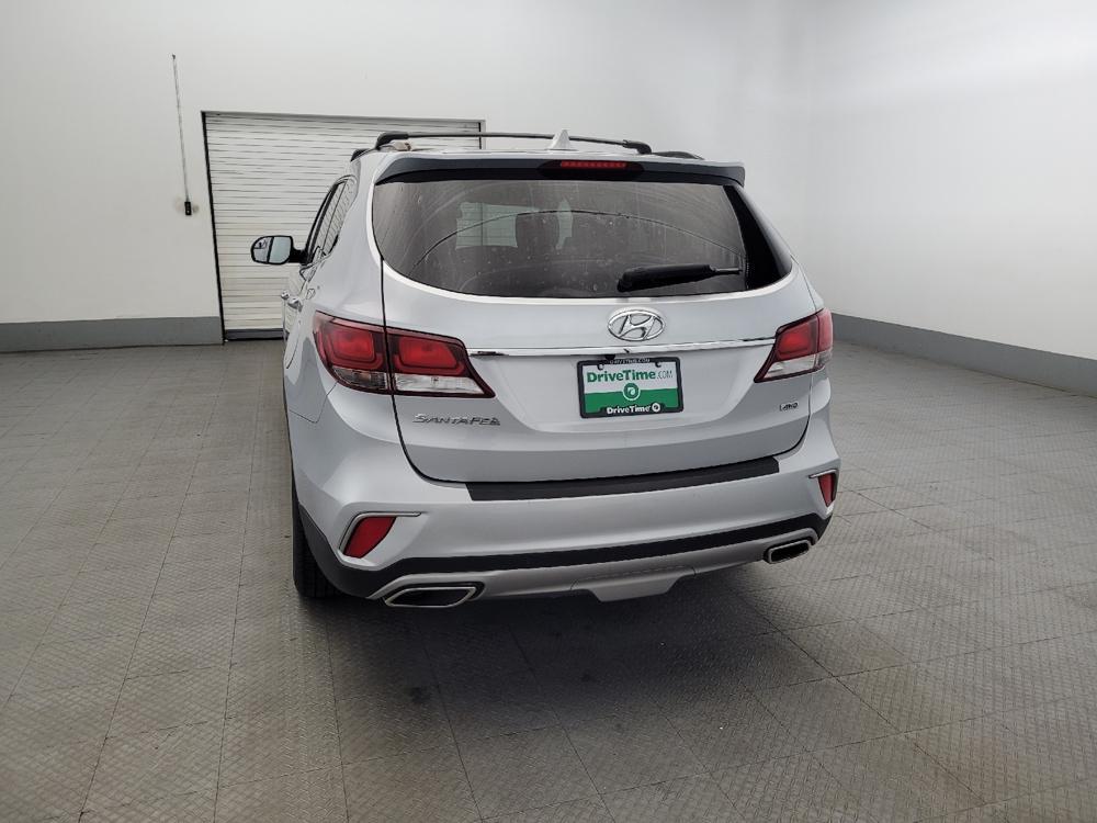 used 2018 Hyundai Santa Fe car, priced at $19,795