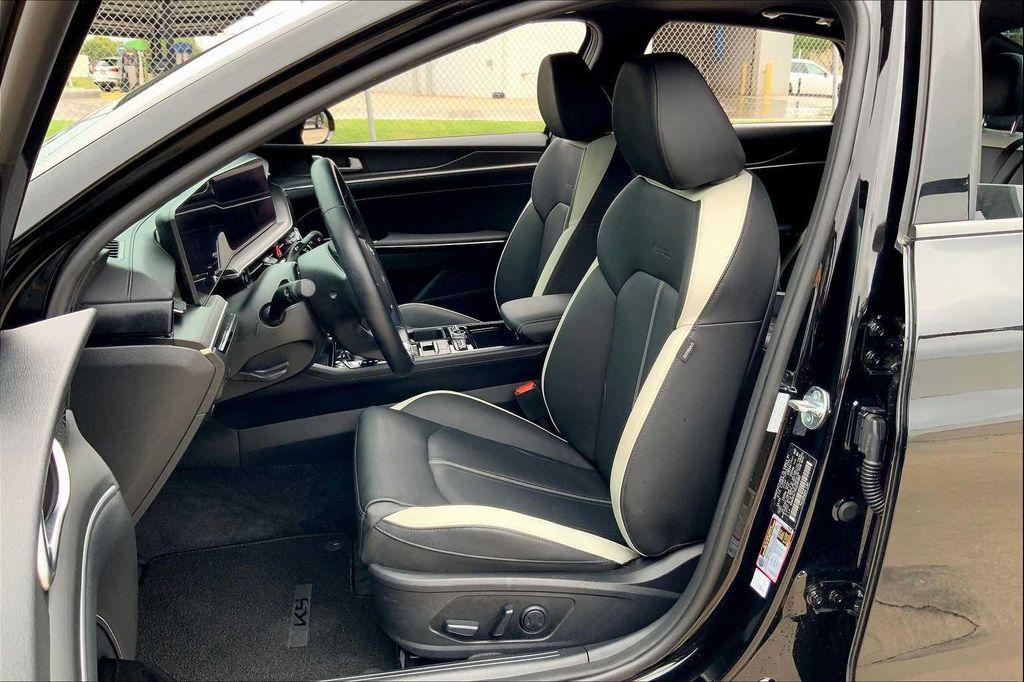 used 2025 Kia K5 car, priced at $27,722
