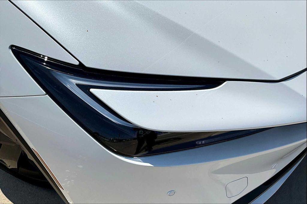 new 2026 Toyota Prius Plug-In Hybrid car, priced at $35,948