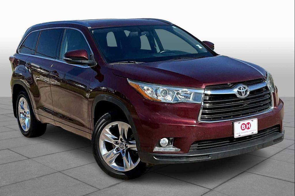 used 2016 Toyota Highlander car, priced at $16,900