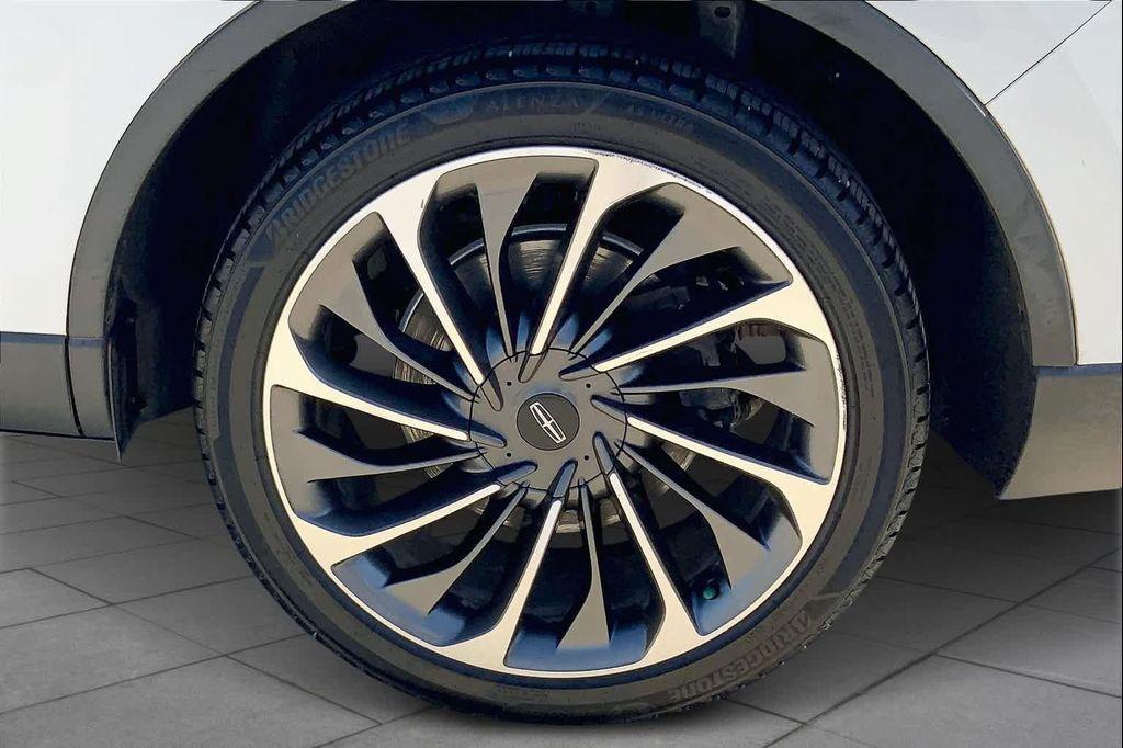 used 2020 Lincoln Aviator car, priced at $22,900