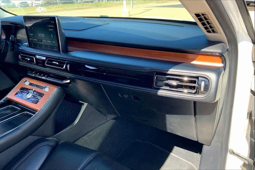 used 2020 Lincoln Aviator car, priced at $22,900