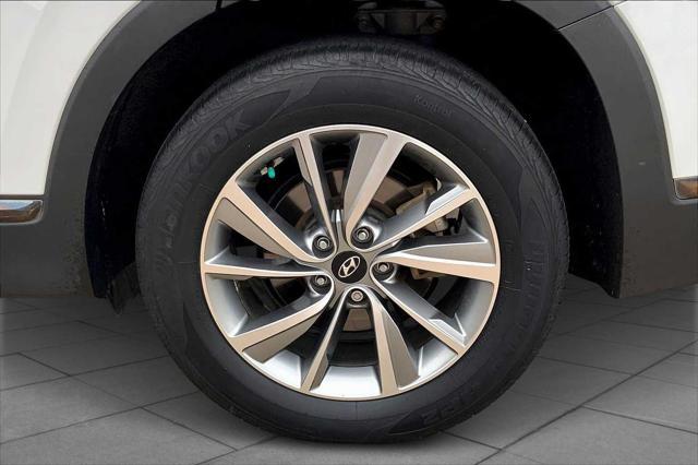 used 2020 Hyundai Santa Fe car, priced at $17,899