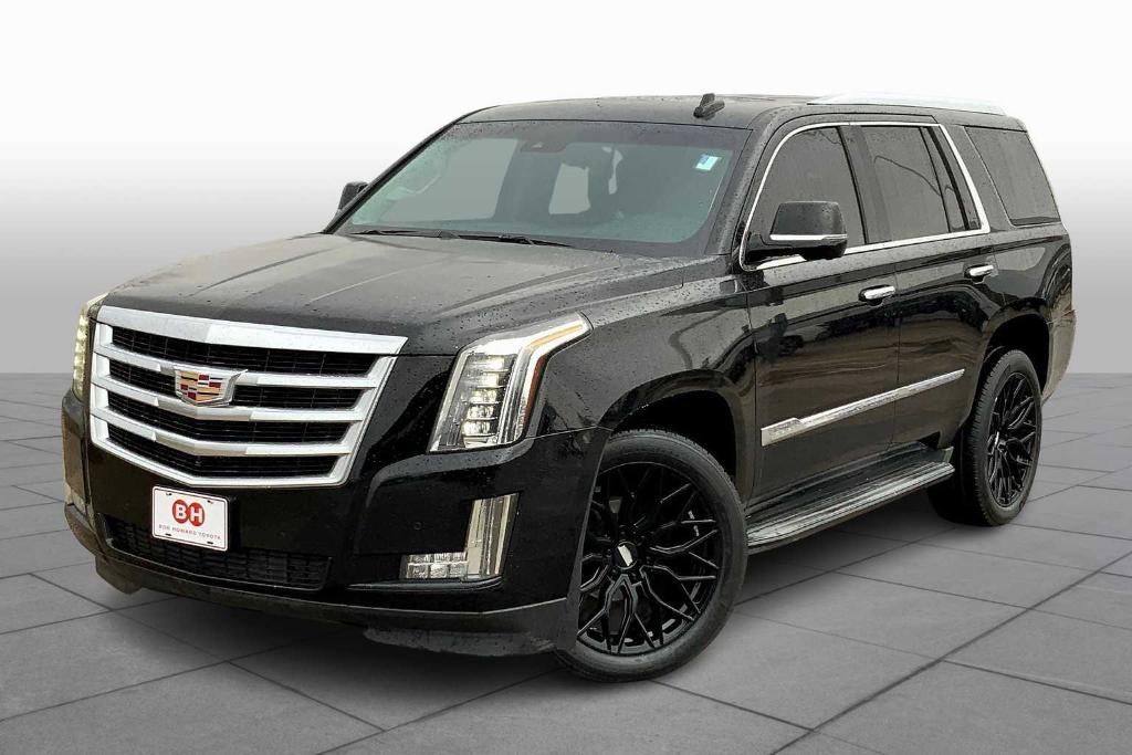 used 2015 Cadillac Escalade car, priced at $23,900