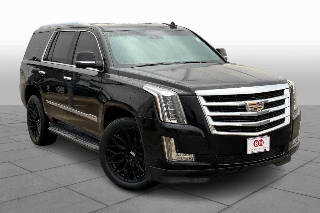 used 2015 Cadillac Escalade car, priced at $20,900