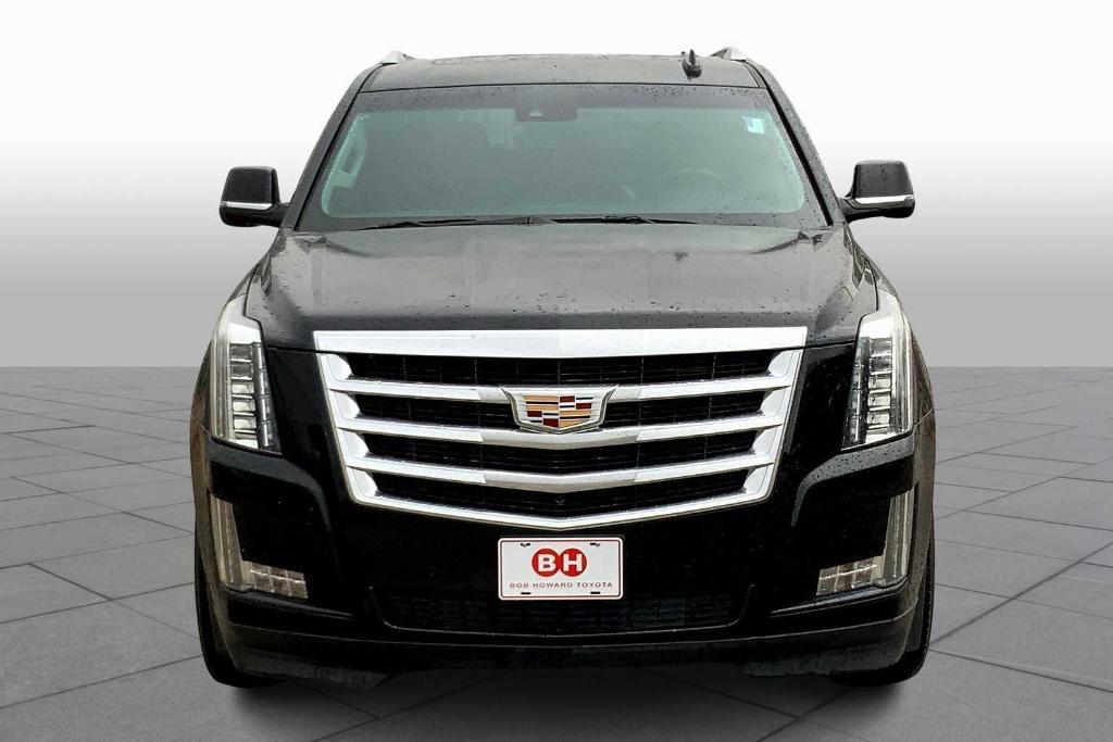 used 2015 Cadillac Escalade car, priced at $20,900