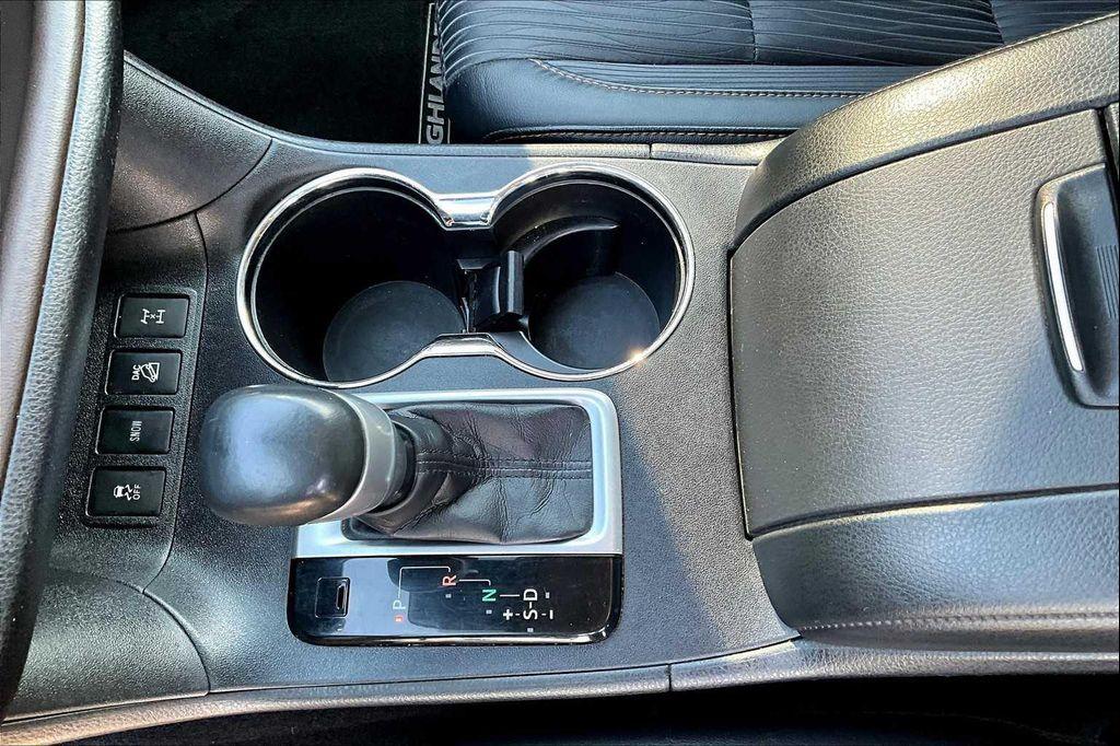 used 2017 Toyota Highlander car, priced at $20,498