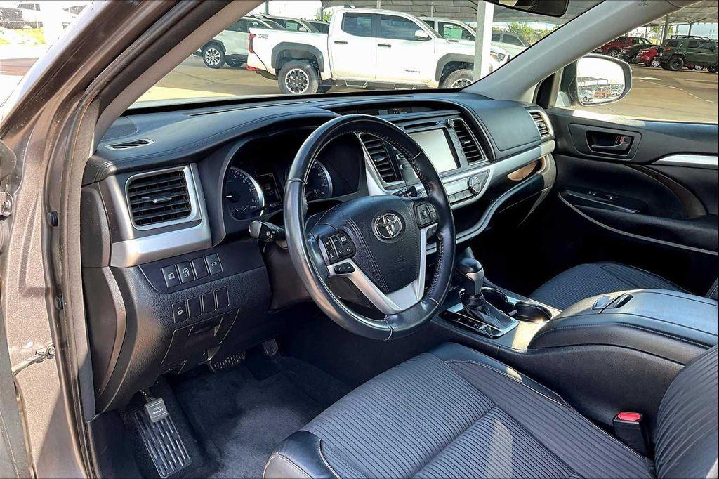 used 2017 Toyota Highlander car, priced at $20,498