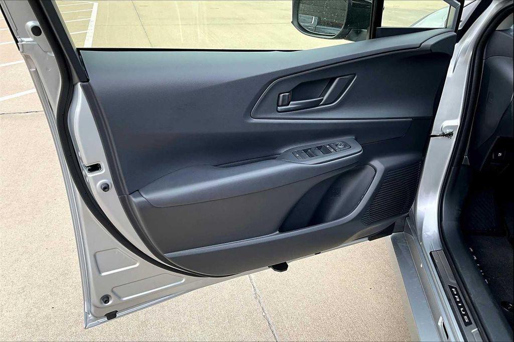 new 2026 Toyota Prius Plug-In Hybrid car, priced at $35,525